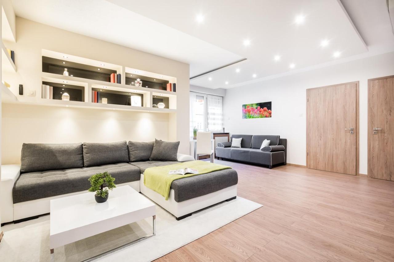 Bpr Garay Suite With Rooftop Terrace & A/C Budapest Exterior photo